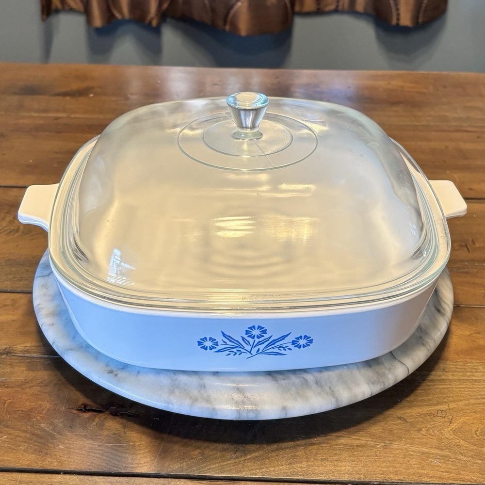 VTG Corning Ware MCM Blue Cornflower 2 Qt Square 10" Casserole Dish & Lid P-12-C